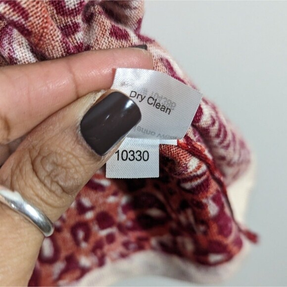 Garnet Hill Womens Red Animal Print Merino Wool Cardigan Sz‎ L Mature Mob Wife - Picture 6 of 6